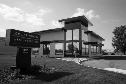 SpinnatoWebsite_Patients_Building